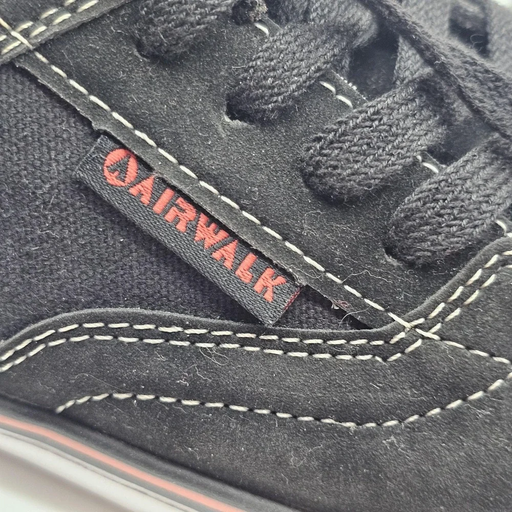 Airwalk Shoes Youth Size 5.5 Black Red Skate Low Top Classic Lace‎ Up Sneakers